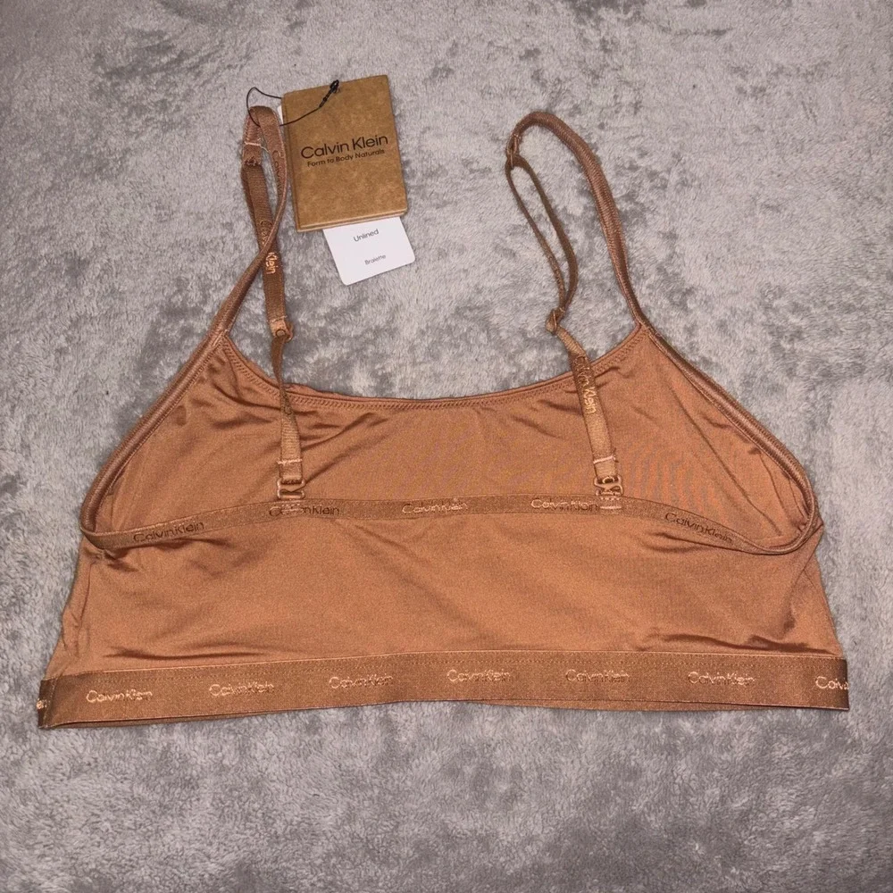 Calvin Klein Form to Body Naturals Unlined Bralette Terracotta Brown QF7053 M